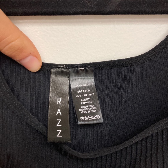 Cropped Black Tank Top - Picture 3 of 3